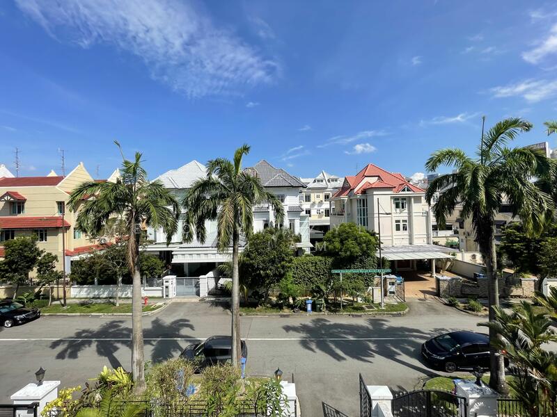 For Sale - Kew Vale