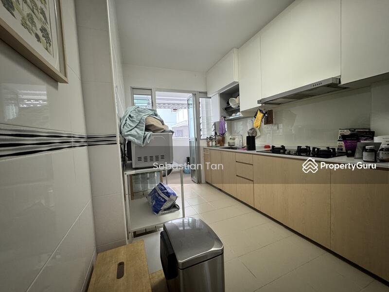 93B Telok Blangah St 31 Kitchen