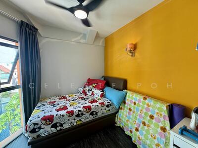 For Sale - Flora View