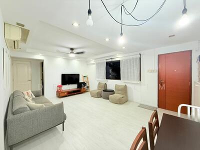 For Sale - 219 Serangoon Avenue 4