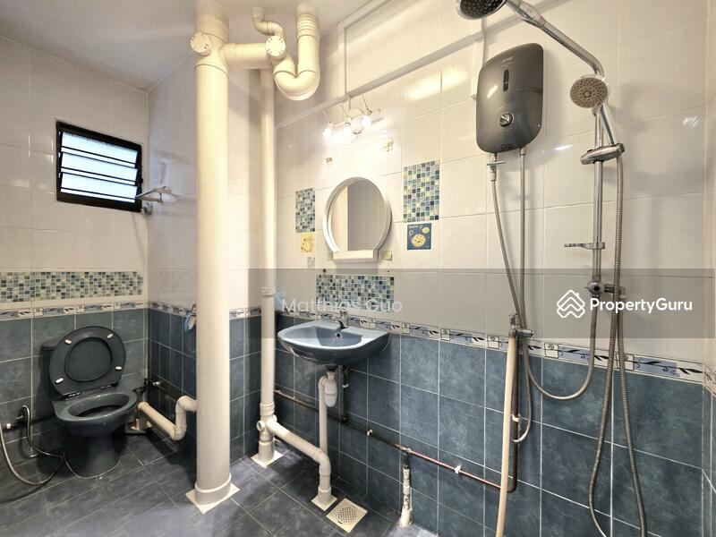 For Sale - 405 Jurong West Street 42