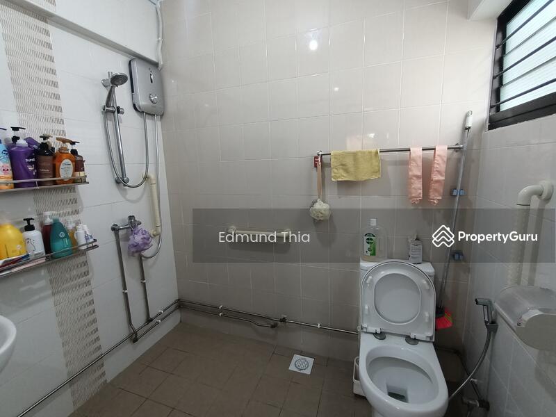 For Sale - 111 Bukit Batok West Avenue 6