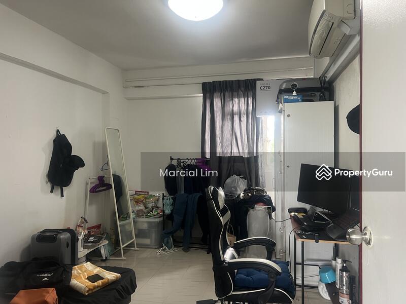 For Sale - 714 Yishun Street 71