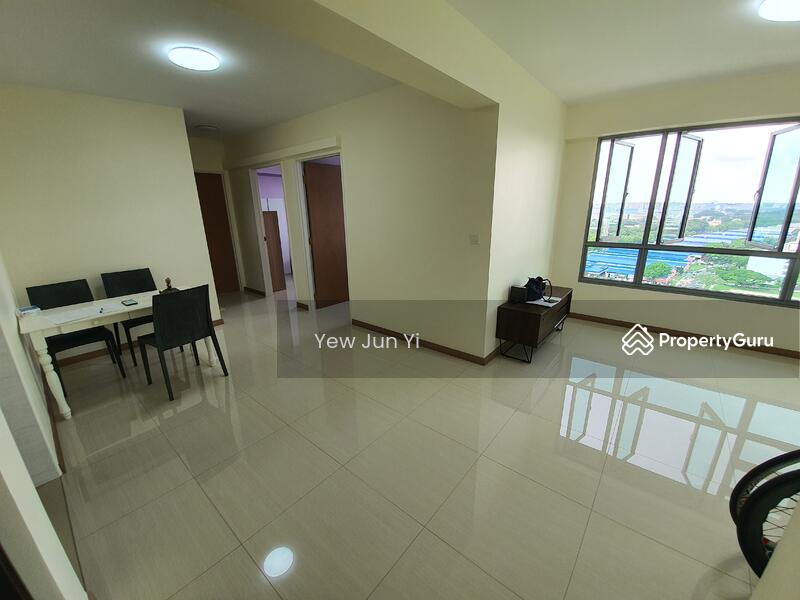 For Rent - 377B Hougang Street 32