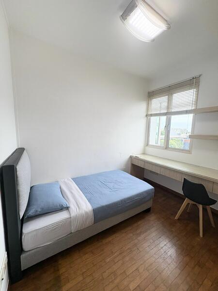 For Rent - Cheap Bedroom @ Serangoon MRT Condo
