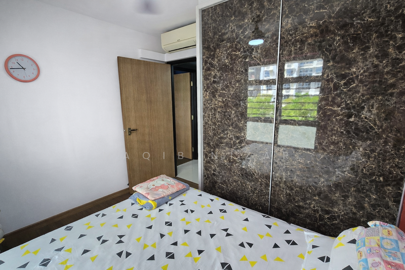 405B Northshore Drive, 405B Northshore Drive, 3 Bedrooms, 1,012 sqft, HDB Flat For Sale, by Naqib Nizar, 60116553 - Bedroom - PropertyGuru.com.sg