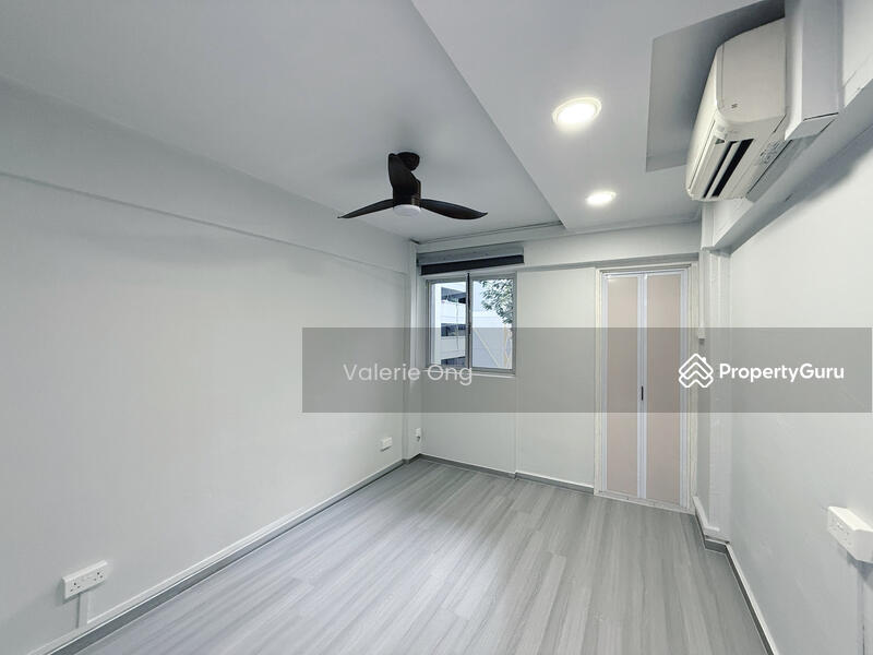 For Rent - 694 Hougang Street 61