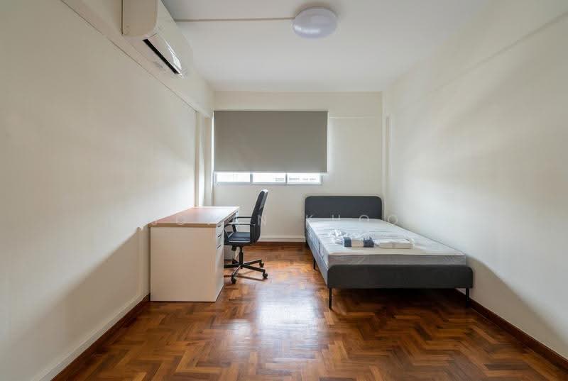 348 Clementi Avenue 5, 348 Clementi Avenue 5, Buona Vista / West Coast / Clementi New Town, 3 Bedrooms, 950 sqft, HDB Flat For Rent, by Jovan Khoo, 60116620 - Bedroom - PropertyGuru.com.sg