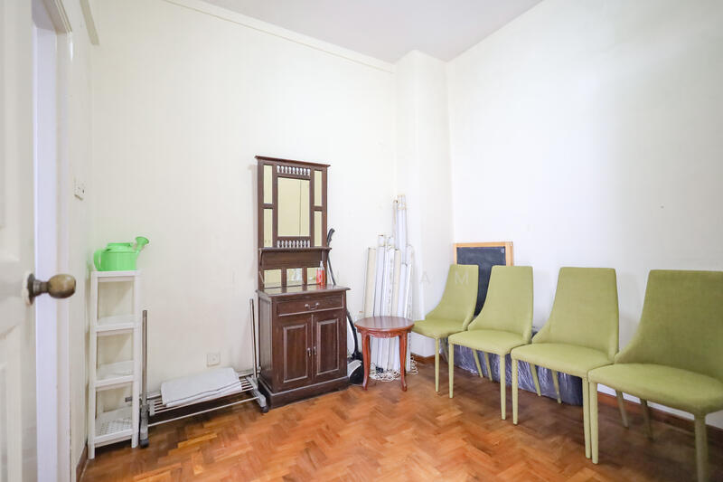 Loyang Villas Terraced House For Sale at S$ 2,780,000 | PropertyGuru Singapore - Interior