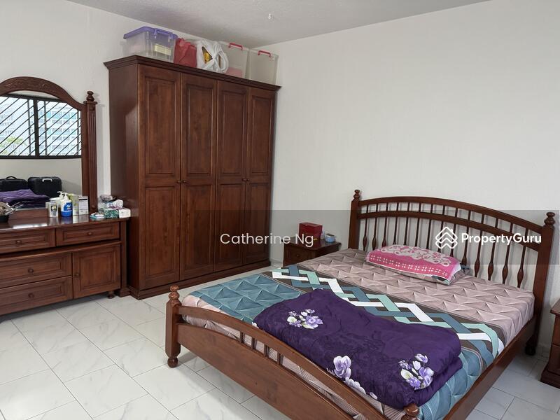 Second bedroom
