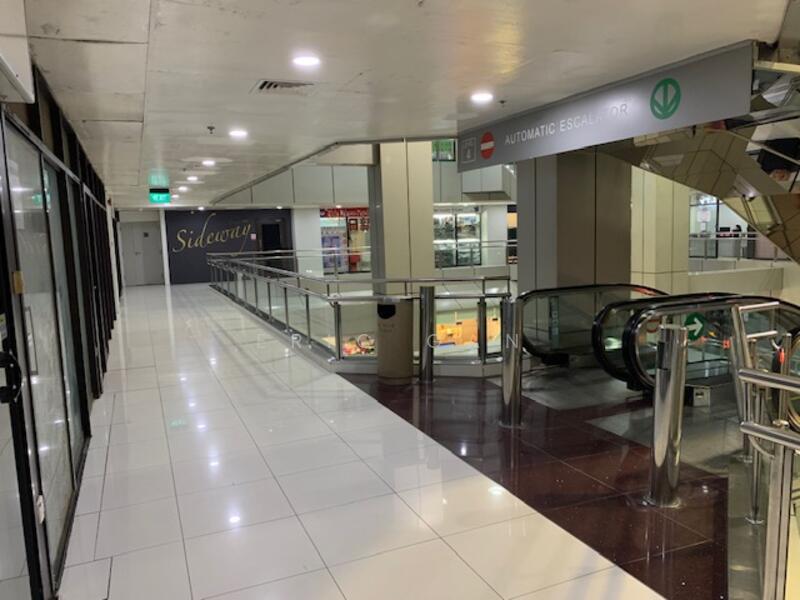 Orchard Plaza, 150 Orchard Road, 280 sqft, Other Retail For Rent, by Eric Gan, 60116826 - 237 sqft, 4th floor Unit - CommercialGuru.com.sg
