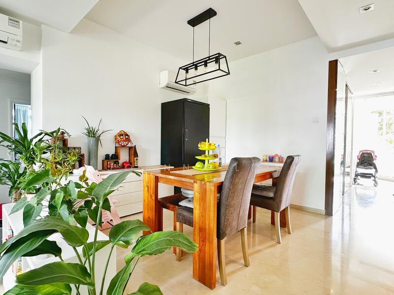 For Sale - Crystal Rhu