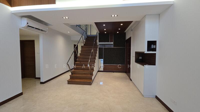 Entrance and staircase up to 2nd level