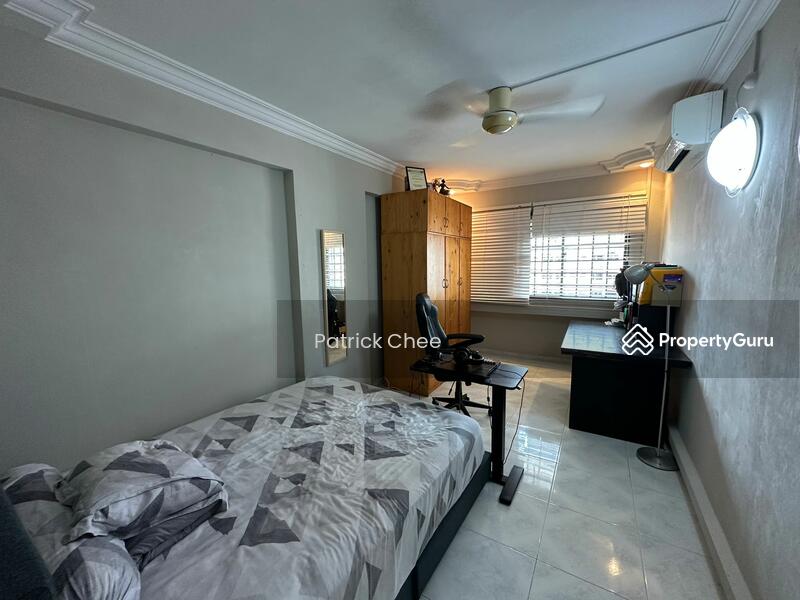 For Sale - 317 Tampines Street 33