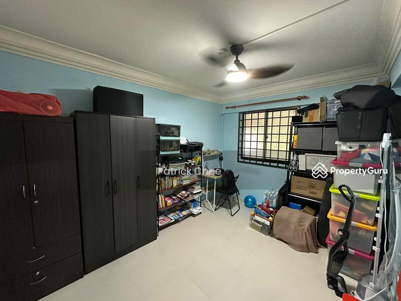 For Sale - 244 Jurong East Street 24