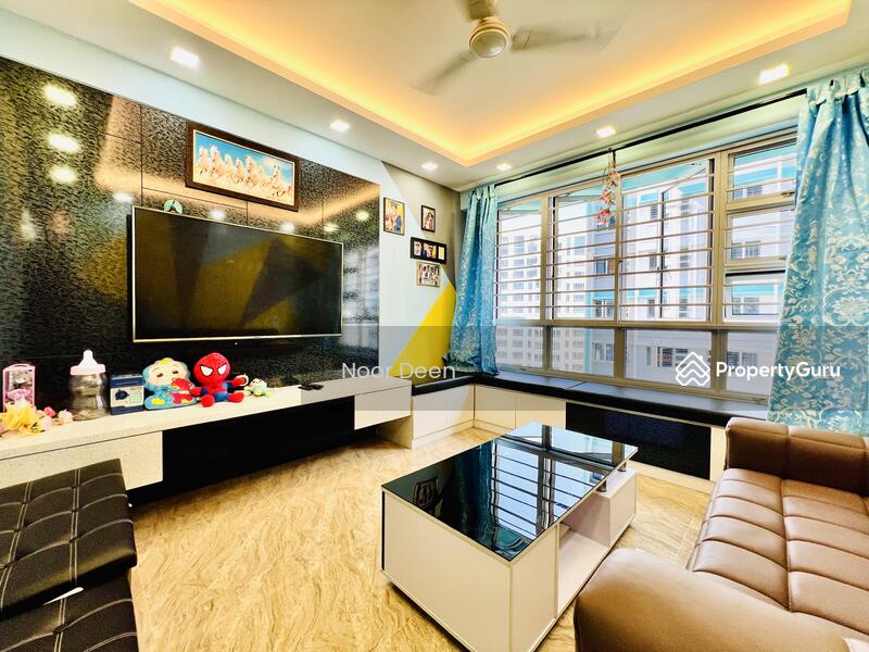 For Sale - 785C Woodlands Rise