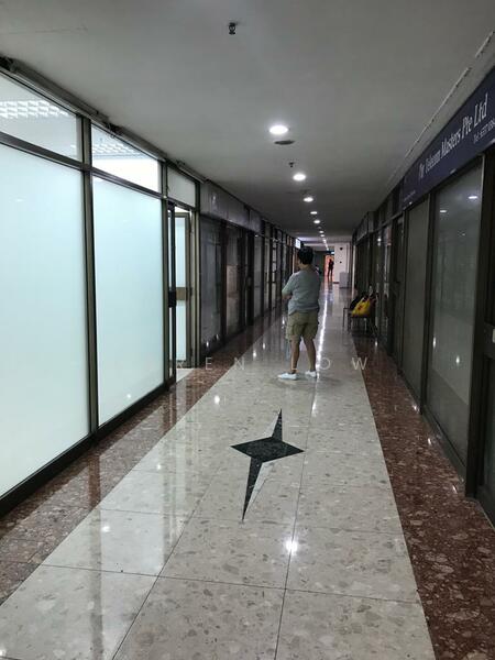 High Street Centre, 1 North Bridge Road, 269 sqft, Mall Shop For Sale, by Karen Low, 60117171 - Corridor - CommercialGuru.com.sg