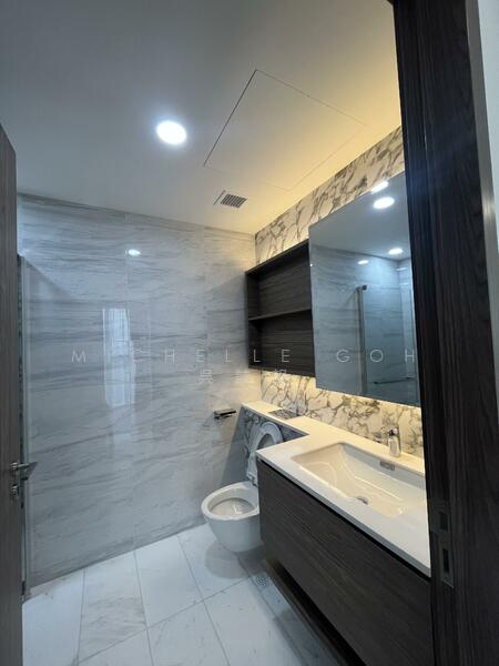 For Sale - Queens Peak