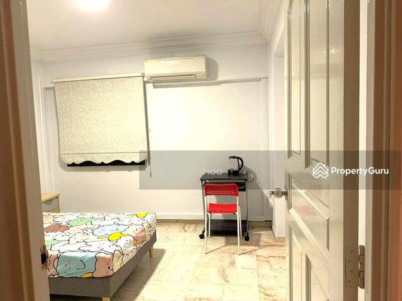 For Rent - 580 Hougang Avenue 4