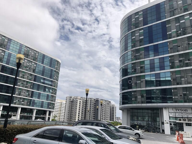 Oxley BizHub, 61 Ubi Road 1, 936 sqft, Light Industrial (B1) For Sale, by Aileen Yeo, 60117284 - Exterior - CommercialGuru.com.sg