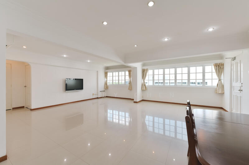 For Rent - 106 Tampines Street 11