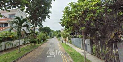 For Sale - Rare Deal: 1km to Tao Nan! 3.5 Sty Semi-D - Move-In Ready!