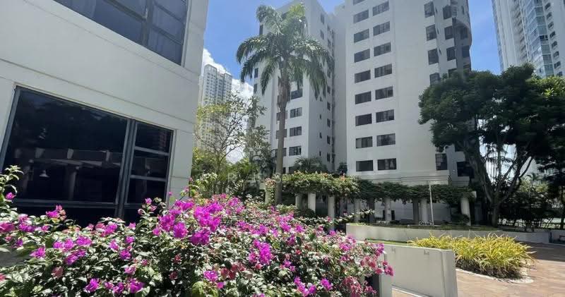 Central Green, 1 Jalan Membina, Alexandra / Commonwealth, Room Rental, 250 sqft, Condominium For Rent, by Kris Li, 60117418 - Garden - PropertyGuru.com.sg