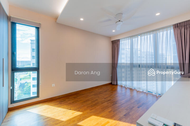 Spacious Master Room - #PropertyPartners