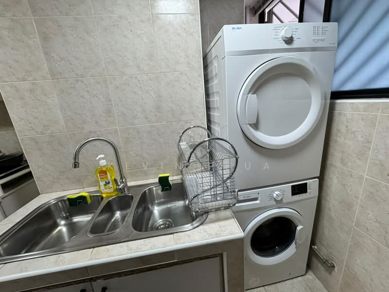 International Plaza, 10 Anson Road, Room Rental, 120 sqft, Apartment For Rent, by Kevin Phua, 60117532 - Kitchen - PropertyGuru.com.sg