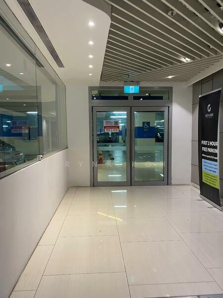City Gate, 371 Beach Road, 635 sqft, Mall Shop For Sale, by Bryna Koh, 60117581 - Entrance - CommercialGuru.com.sg