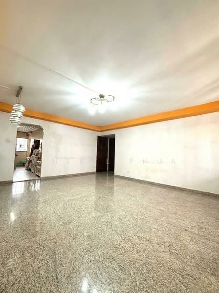 409 Yishun Ring Road HDB Flat For Sale at S$ 558,000 | PropertyGuru Singapore - Interior