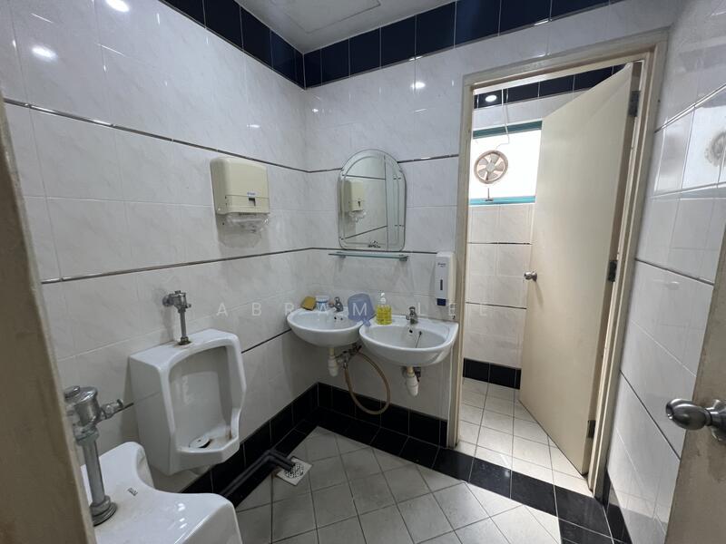 G7 Gani, 57 Genting Lane, 2,000 sqft, Light Industrial (B1) For Rent, by Abram Lee, 60117704 - CommercialGuru.com.sg