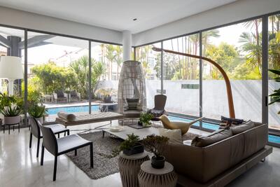 For Sale - New listing! Beautiful 2.5 storey Modern Semi D with lift and pool in the Goodman area