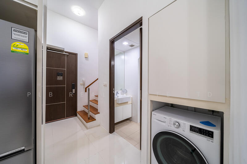 For Sale - Siglap V
