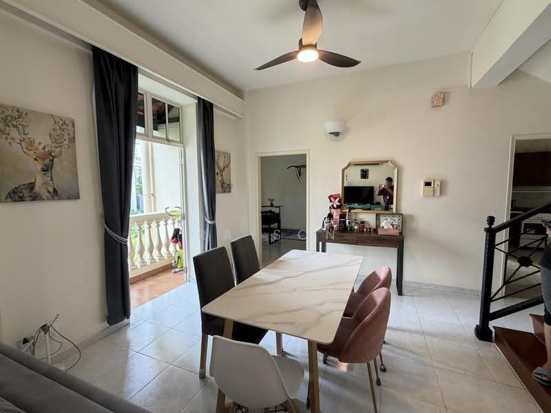 Wilmer House, 1 Saint Thomas Walk, Orchard / River Valley, 4 Bedrooms, 2,517 sqft, Condominium For Rent, by Rayson Tan, 60117866 - Dining Room - PropertyGuru.com.sg