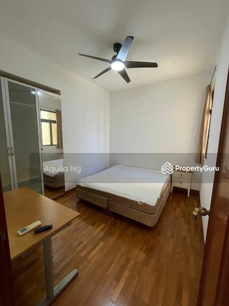 For Rent - Seletaris