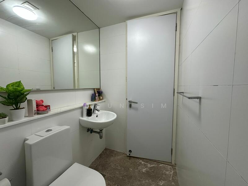 For Rent - The Centris