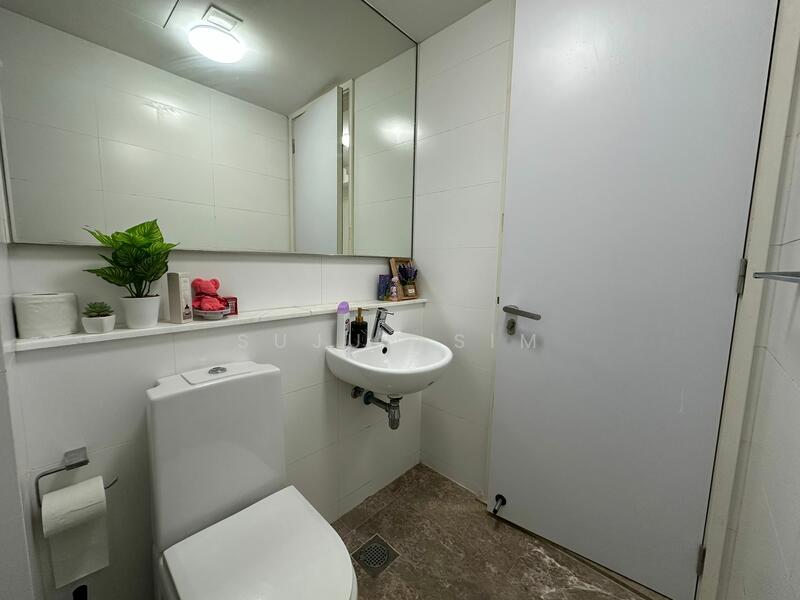 For Rent - The Centris