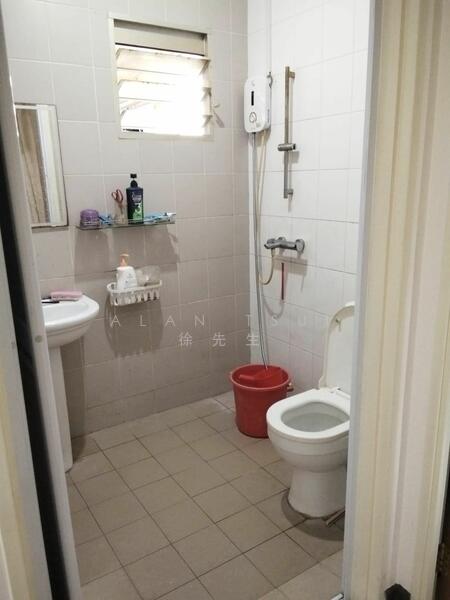 For Rent - 180D Rivervale Crescent