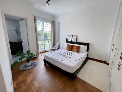 For Rent - Elias Green