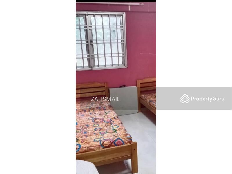 For Sale - 602 Yishun Street 61