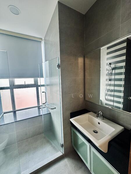 For Rent - Residence 66