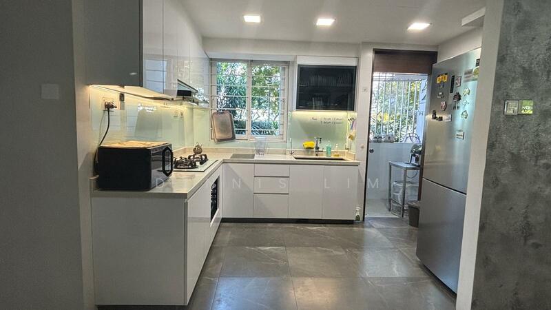 For Sale - The Warren