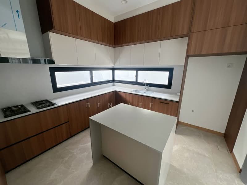 Sian tuan ave brand new bungalow with lift-pool 11562sqft six bedroom ensuite bathroom, sian tuan avenue, 6 Bedrooms, 11,562 sqft, Bungalow House For Sale, by Ben Lee, 60118464 - PropertyGuru.com.sg