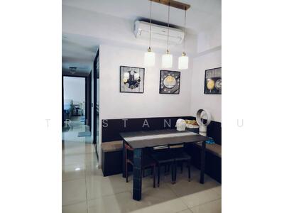 For Rent - The Visionaire