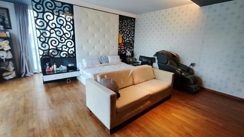 For Sale - ⭐️⭐️LANDED7772@ 3.5Storey Semi-D Next To Sembawang Shopping Centre