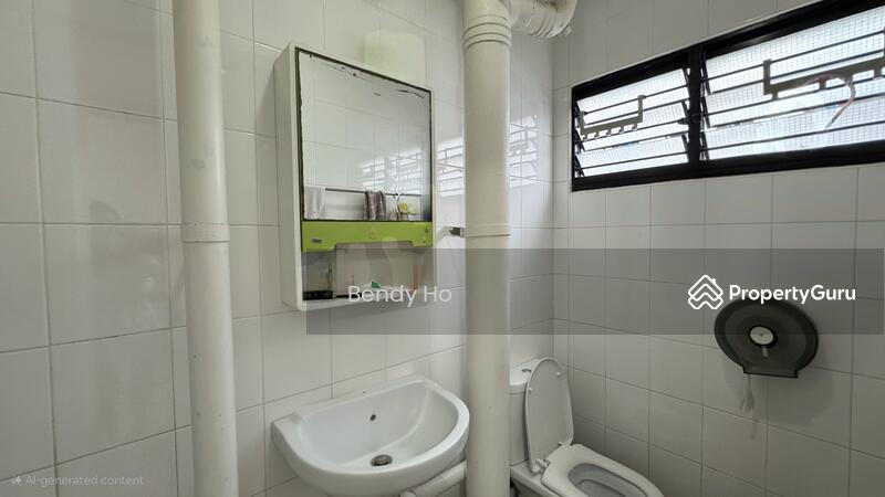 For Sale - 270 Yishun Street 22