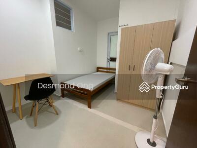 For Rent - Flora East