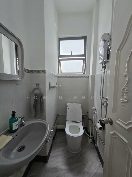 For Rent - Kim Sia Court