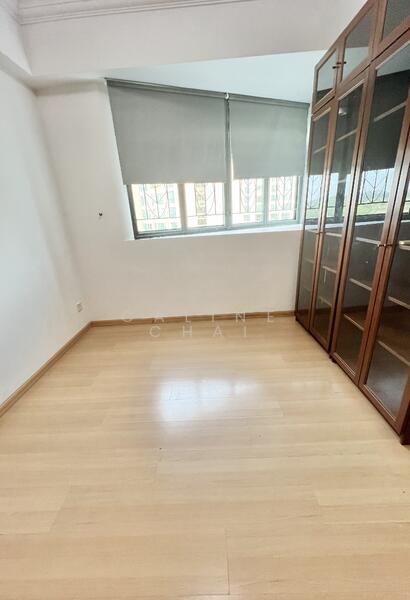For Sale - Yew Mei Green